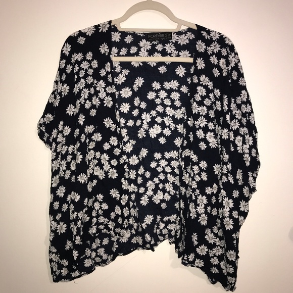 Forever 21 Tops - Forever 21 Open Front Cardi - Black w/ Daisies 1X